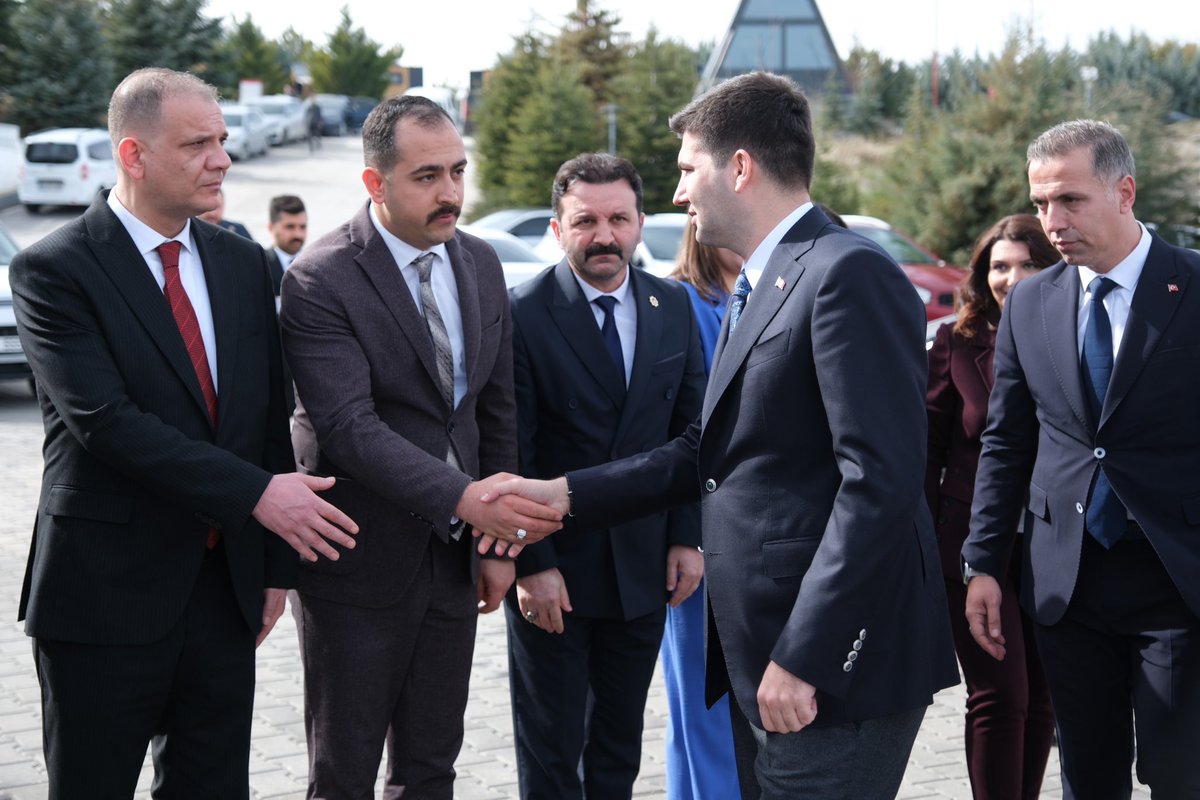 Türk Gençliğinin Yolbaşçısı, Ülkü Ocakları Eğitim ve Kültür Vakfı Genel Başkanımız Sn. Ahmet Yiğit YILDIRIM Beyefendi ile 🇹🇷
📍Kırşehir hatırası.
<a href="/ayyildirim1/">Ahmet Yiğit Yıldırım</a>