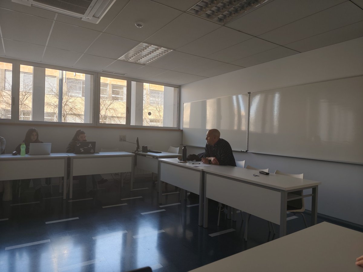 Claudio Hernández Burgos tweet media