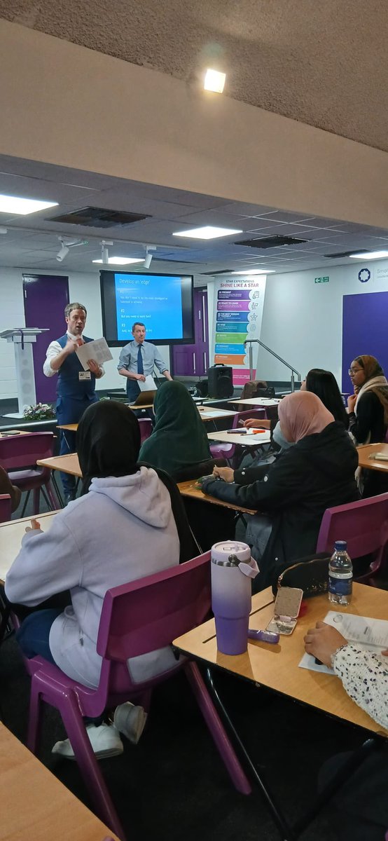 Small Heath Leadership Academy tweet media