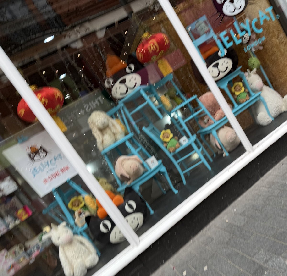 Jellycat tweet media