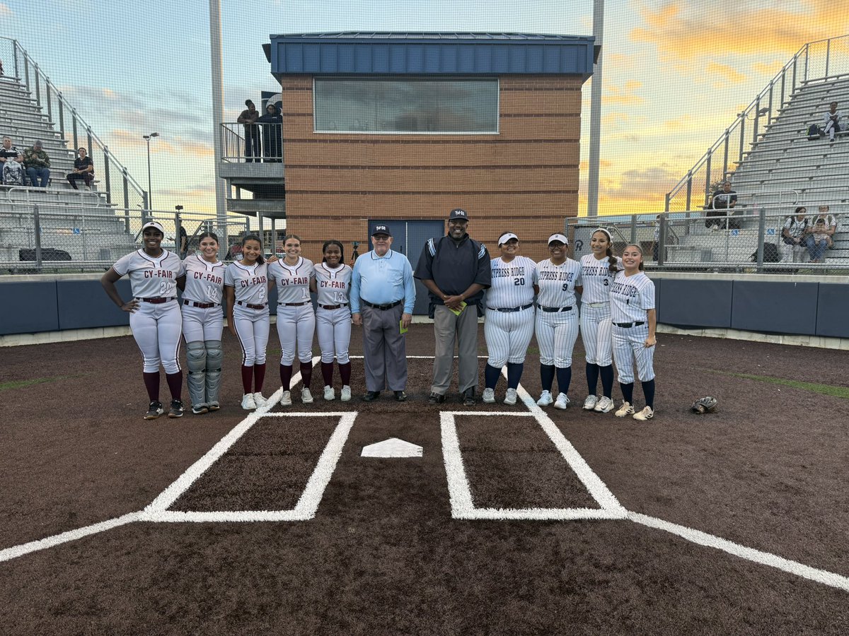 Cypress Ridge HS Softball tweet media