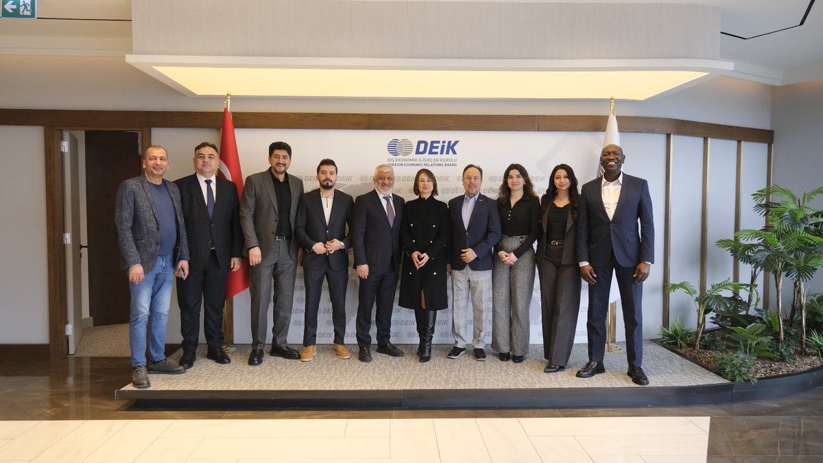 Türkiye-Mauritius İş Konseyimiz, Fikret Murat Tural başkanlığında, Türkiye-Yeşil Burun İş Konseyimiz, Kemal Arslan başkanlığında ve Türkiye-Gambiya İş Konseyimiz, Mehmet Yeşilmen başkanlığında hibrit olarak toplantı gerçekleştirdi.

İş Konseyi Başkan Yardımcılarının belirlendiği