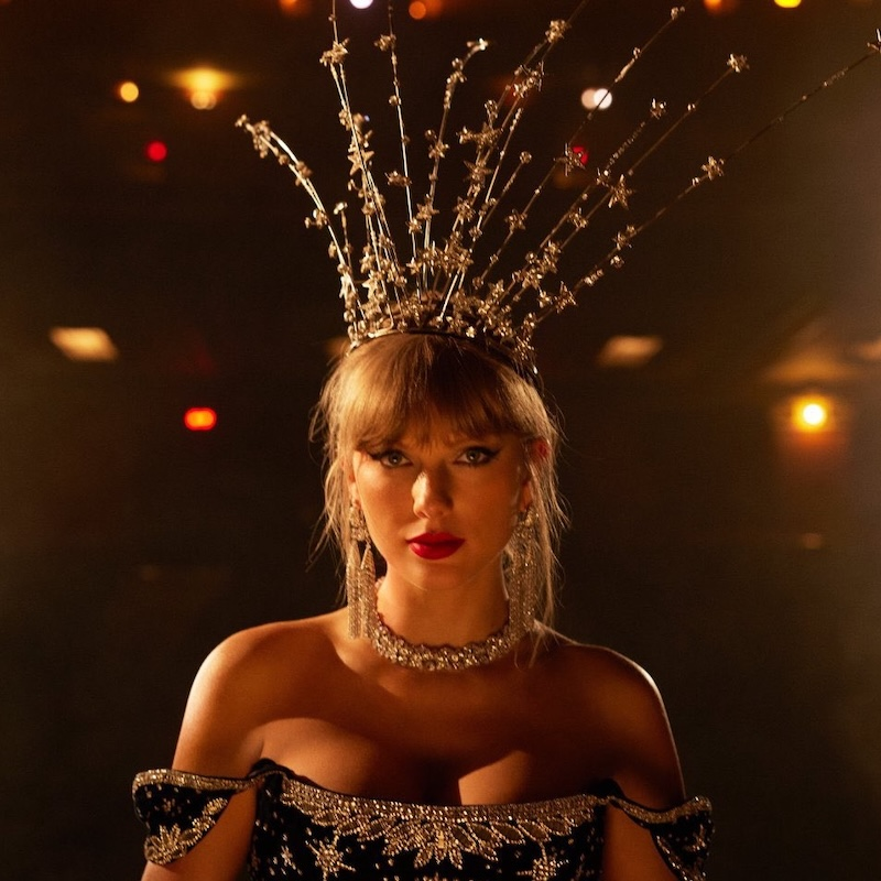 🏆 Taylor Swift is the IFPI #1 Global Artist of 2025!

This is her SIXTH TIME at #1, the FIRST ARTIST EVER TO DO SO (2014, 2019, 2022, 2023, 2024, 2025)!