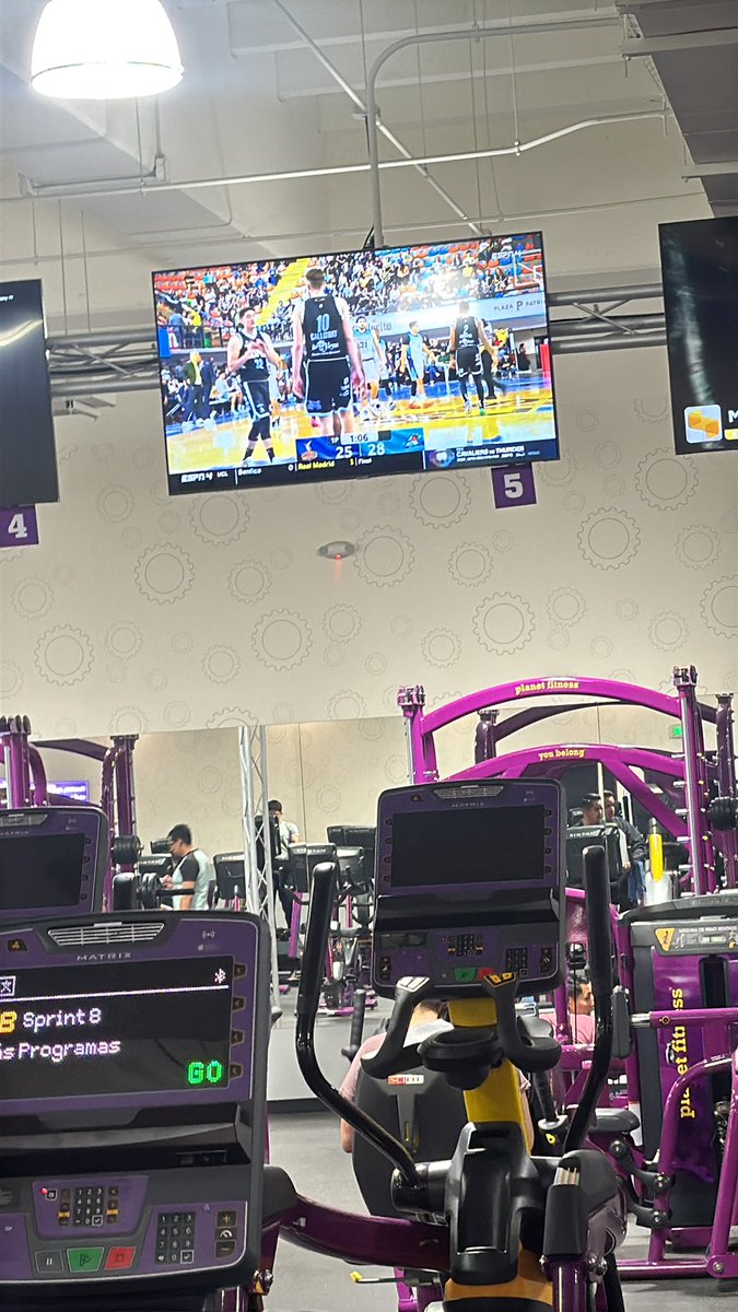 Nada como ver en el Gym y la repetición del inicio de temporada <a href="/cibacopamx/">Liga Mexicana de Basquetbol CIBACOPA</a> 
<a href="/AstrosJalisco/">Astros de Jalisco ☄️</a> <a href="/AngelesCDMexico/">Ángeles de México</a> 

Por mi casa #ESPN