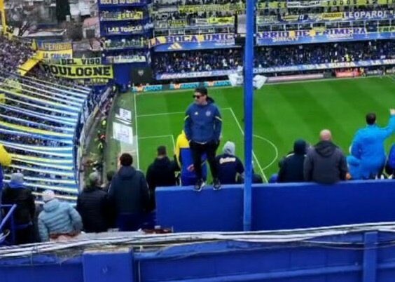 auschota's tweet photo. ya empecé a hacerme la cabeza renegando con la Libertadores y todavía ni la arrancamos https://t.co/gw6miwcy6r