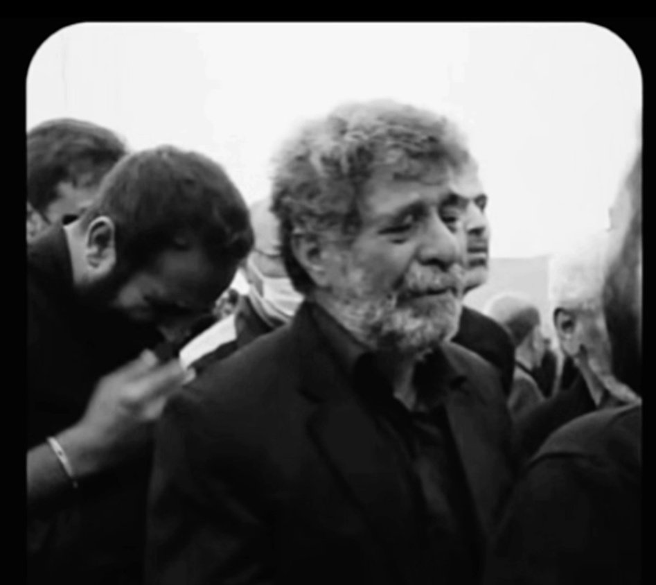 میبینی؟
میبینی که چه پدرانی یک شبه صد سال پیر شدند؟💔

تتوی دستش FREEDOMS 😭
جاوید نام #محمدرضا_اسکندری
#IranMassacre