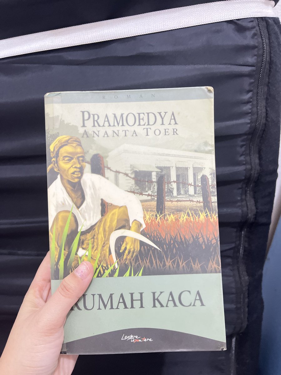 #WTS Preloved Pramoedya Ananta Toer Rumah Kaca 300k Lentera HVS cetakan ketujuh. bisa 🟢