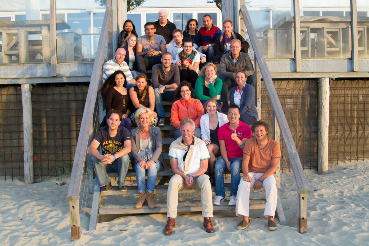 newsparkbv's tweet photo. 🎉Newspark bestaat 15 jaar
Wat begon als new spark in softwarekwaliteit, is uitgegroeid tot 'n team van 20 experts in testen, testautomatisering &amp; DevOps
Altijd met focus op de mens achter de consultant.
15 jaar, 139 projecten, 87 klanten, 357 tools.
Klaar voor de toekomst 🚀 https://t.co/68po9Y3pPX