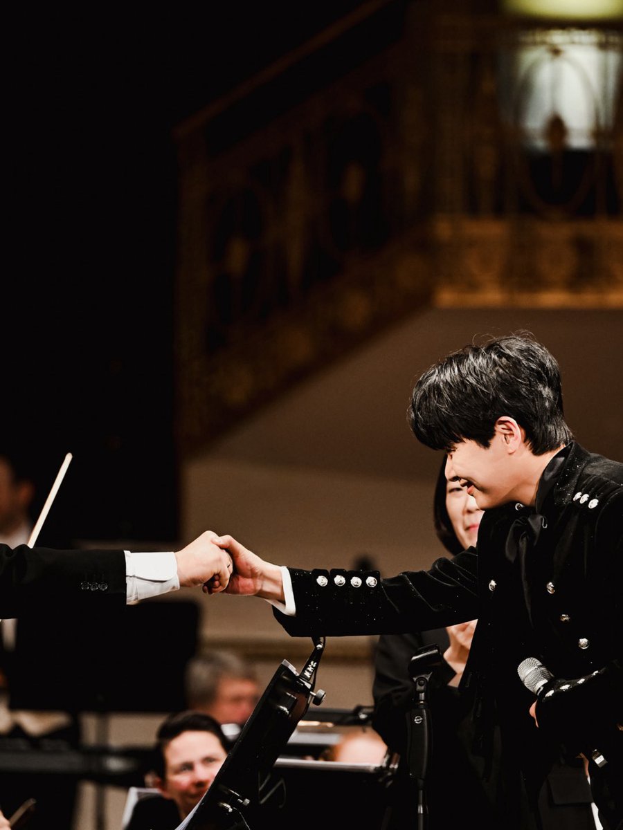 Wiener Symphoniker X K-Pop  Was für ein großartiger Abend! Eine neue Farbe im vielfältigen Spektrum unseres Orchesters und im Musikleben Wiens.

Mit <a href="/SMentertainmnt/">SM ENTERTAINMENT</a> <a href="/smclassics/">SM Classics</a> @worldculturalnetwork 
Hotelpartner: #ritzcarltonvienna
