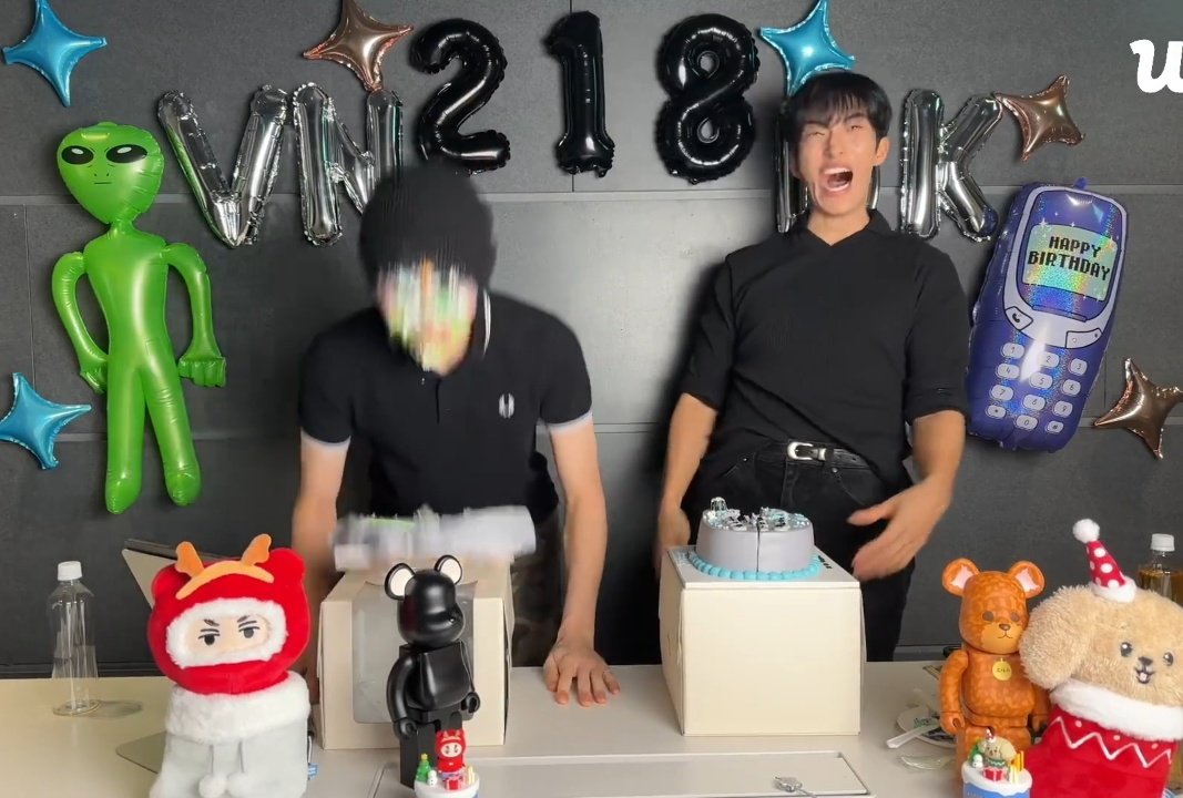 dokyeom and vernon birthday lives core 😂