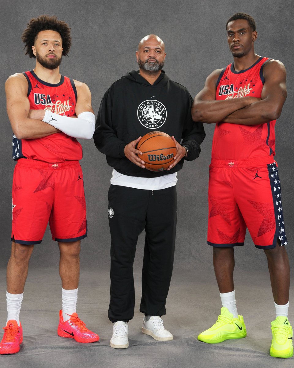 NBAAllStar's tweet photo. Two Pistons and the driver.

1st place in the Eastern Conference race.

Detroit's NBA All-Star trio, Cade, Duren and J.B.! https://t.co/ceI4bRk5Bd
