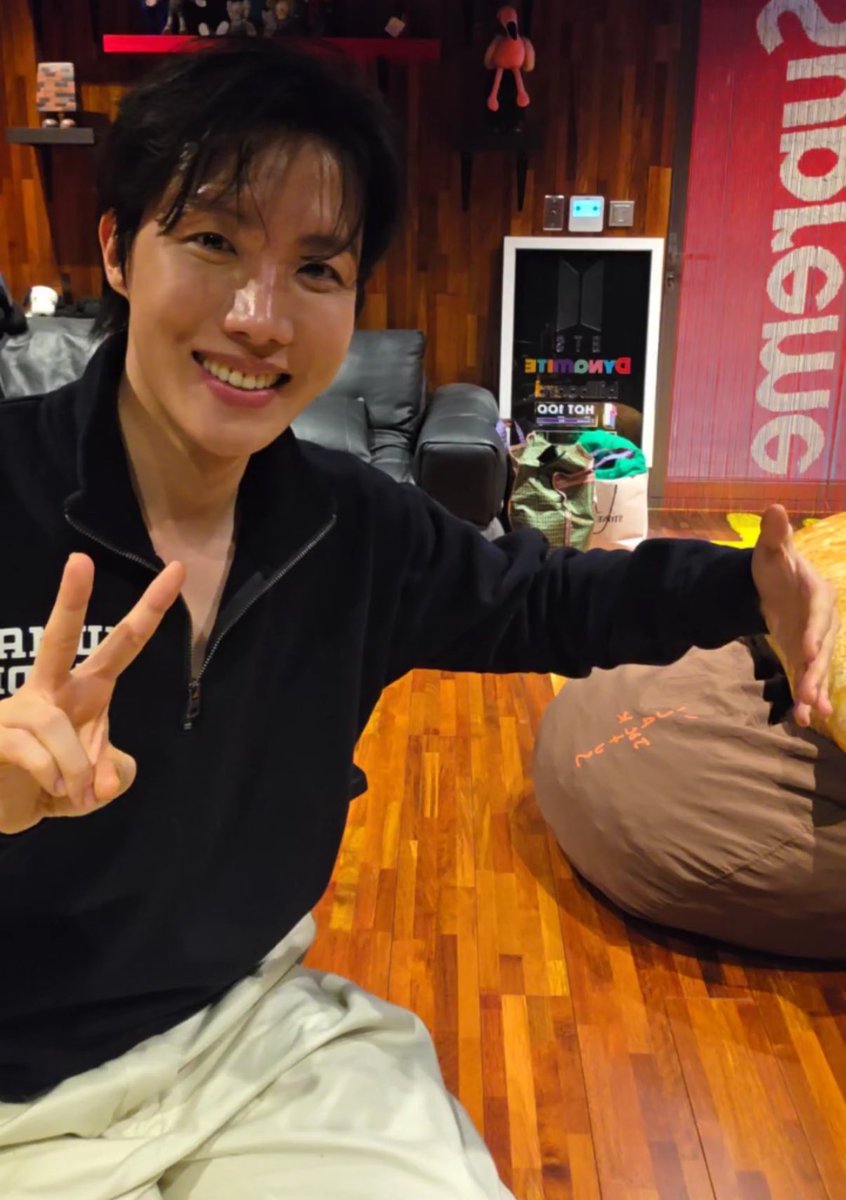 seguro así abraza asu gong yoo 😩🥺👉🏿👈🏿