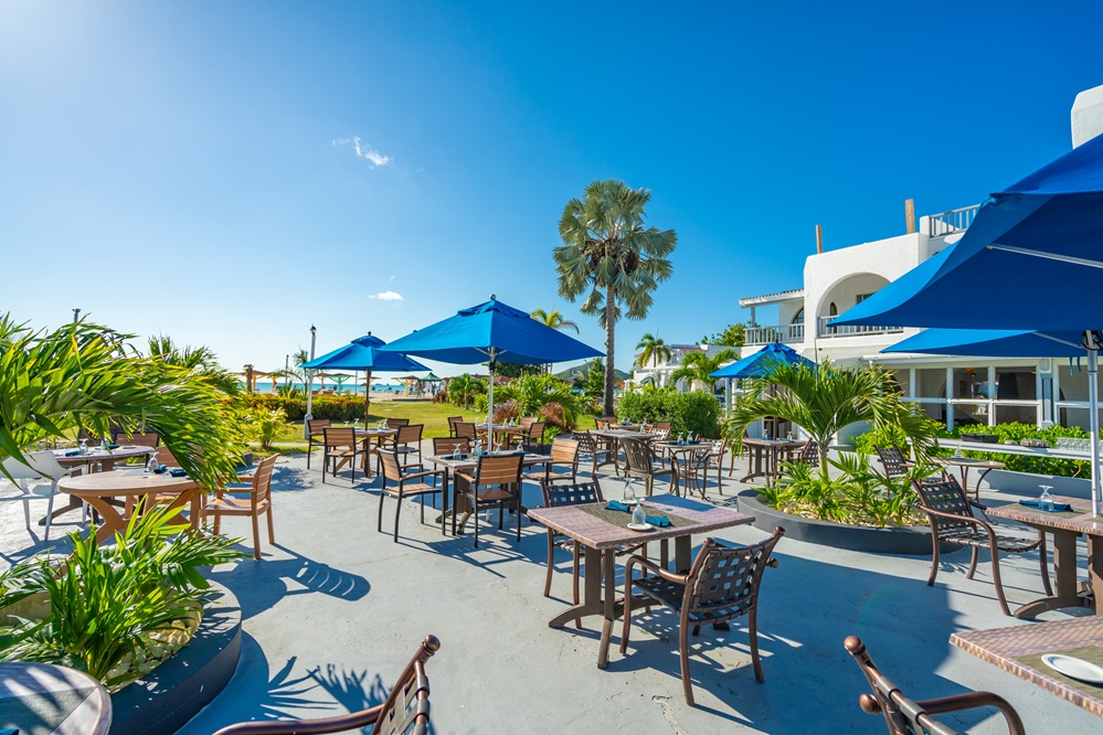 Jolly Beach Antigua tweet media