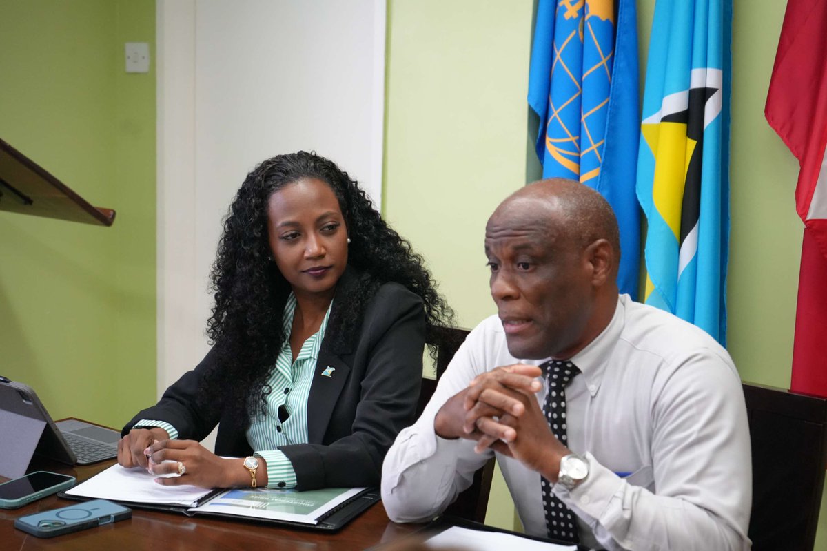 FAOCaribbean's tweet photo. 🤝Minister of Agriculture and PS for Agriculture, Fisheries and Natural Resources of #SaintLucia, and representatives of the Government of Canada @CanadaDev received updates and future plans from the Executive Director of #PISLM, @FAO &amp; @theGEF on the #SoilCare 1 Project 🌱 https://t.co/Bg5xcbmWBu