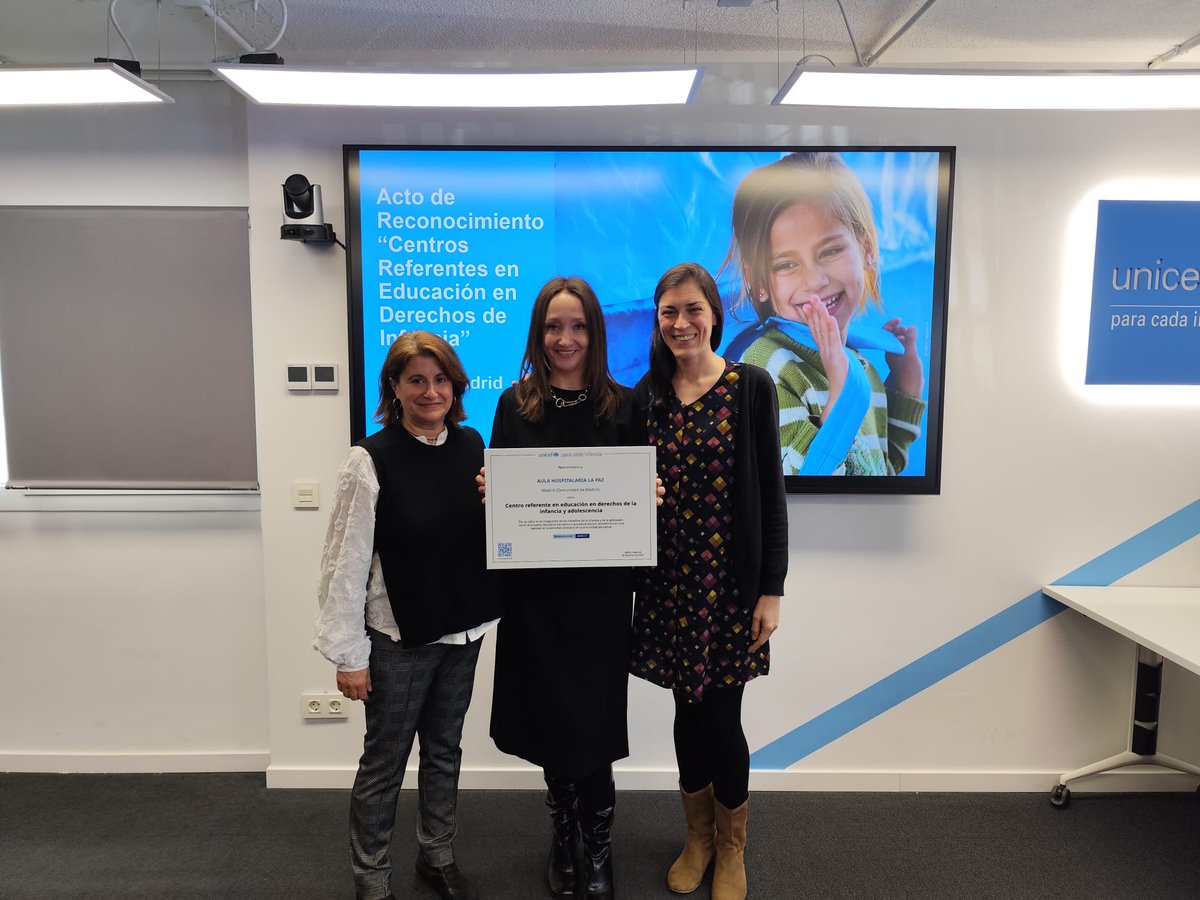 Aula Hospital La Paz tweet media