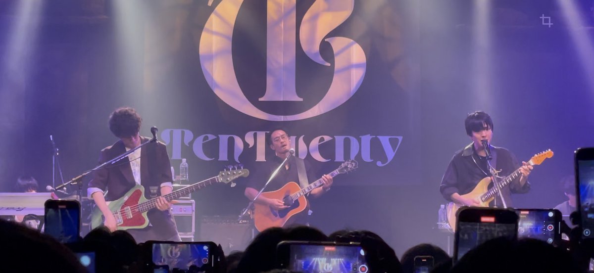 まほらん tweet media