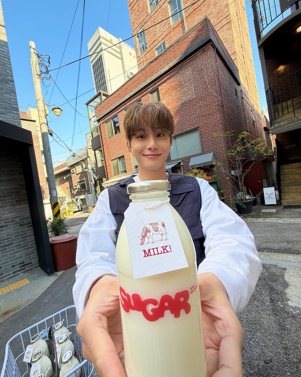 정우생일축💕💕💕
#28thSweetDelightJUNGWOO
#초록하트가_가득한_정우날