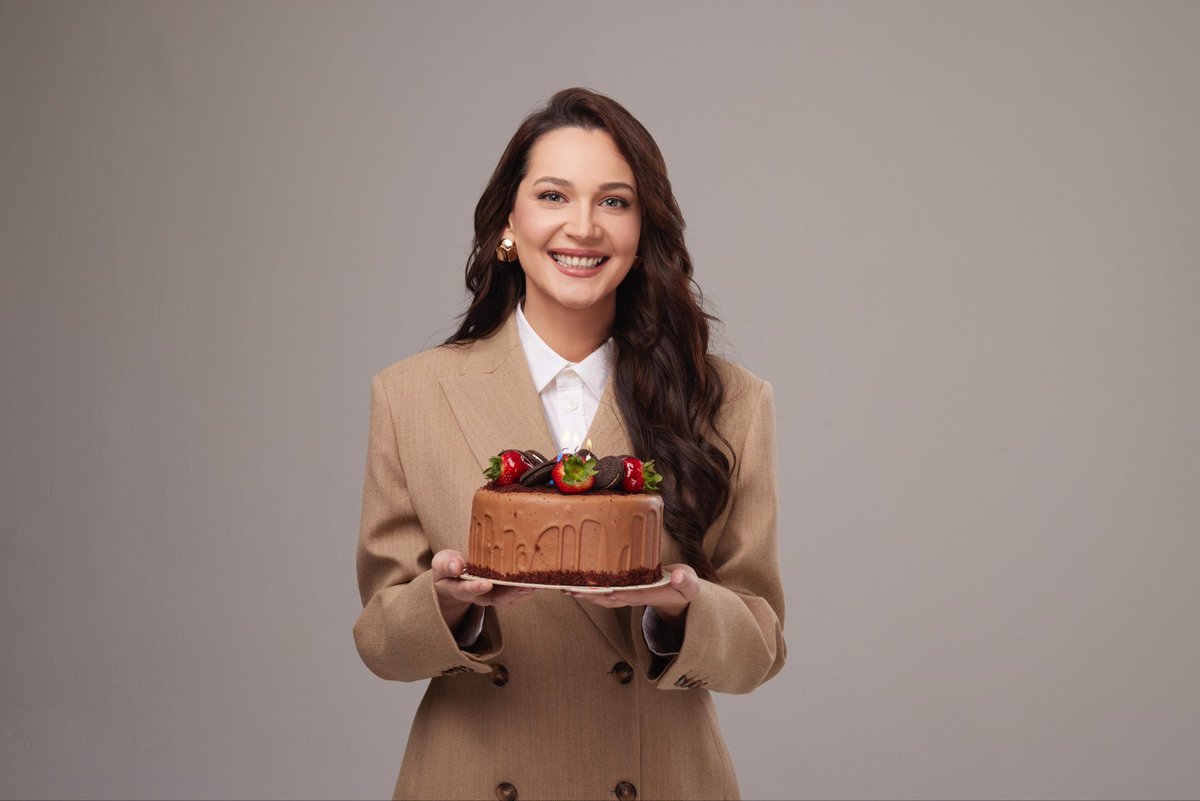 Gülsim Ali tweet media