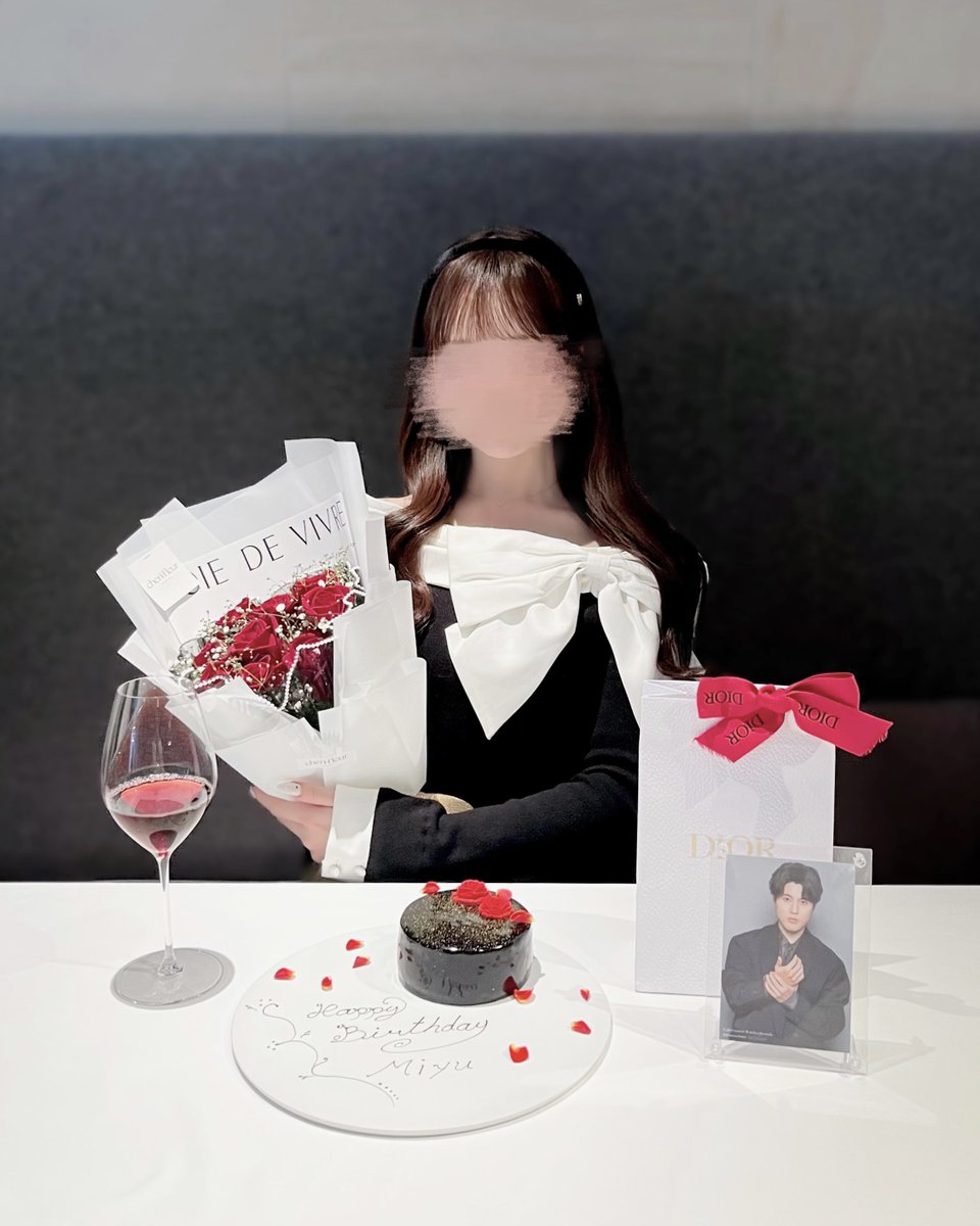 𝟑𝟖♡ tweet media