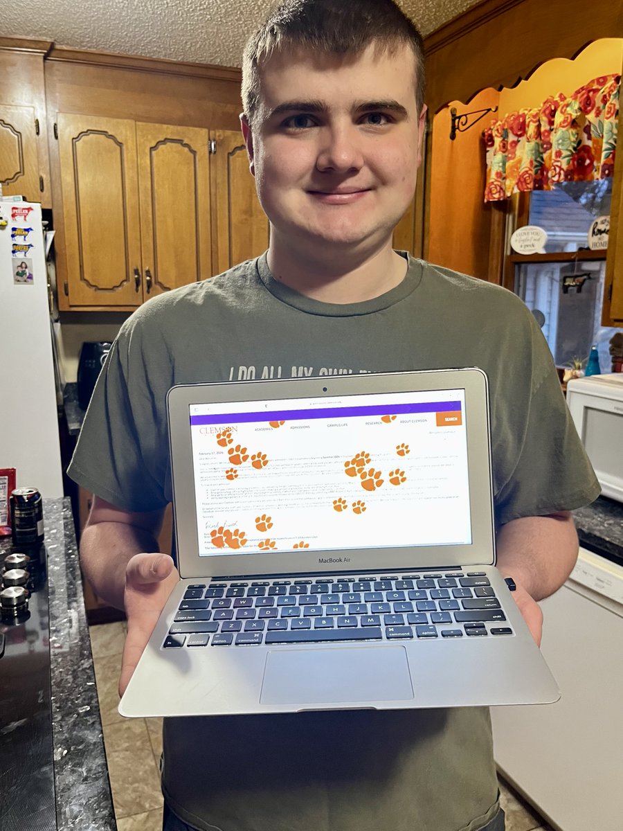 Clemson University tweet media