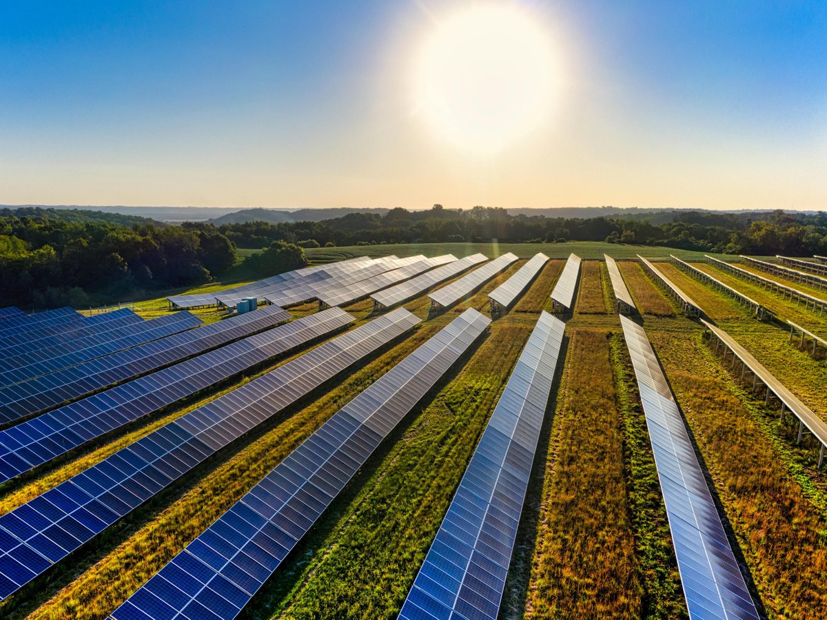 SSRN's tweet image. Local #governments in the U.S. are increasingly imposing moratoria on data centers, #solar farms, #windturbines, &amp;amp; battery storage amid rising demand, with at least 116 moratoria enacted across 30 states by February 2026.

Read more: spkl.io/6014AQoQ0

#LawTwitter
