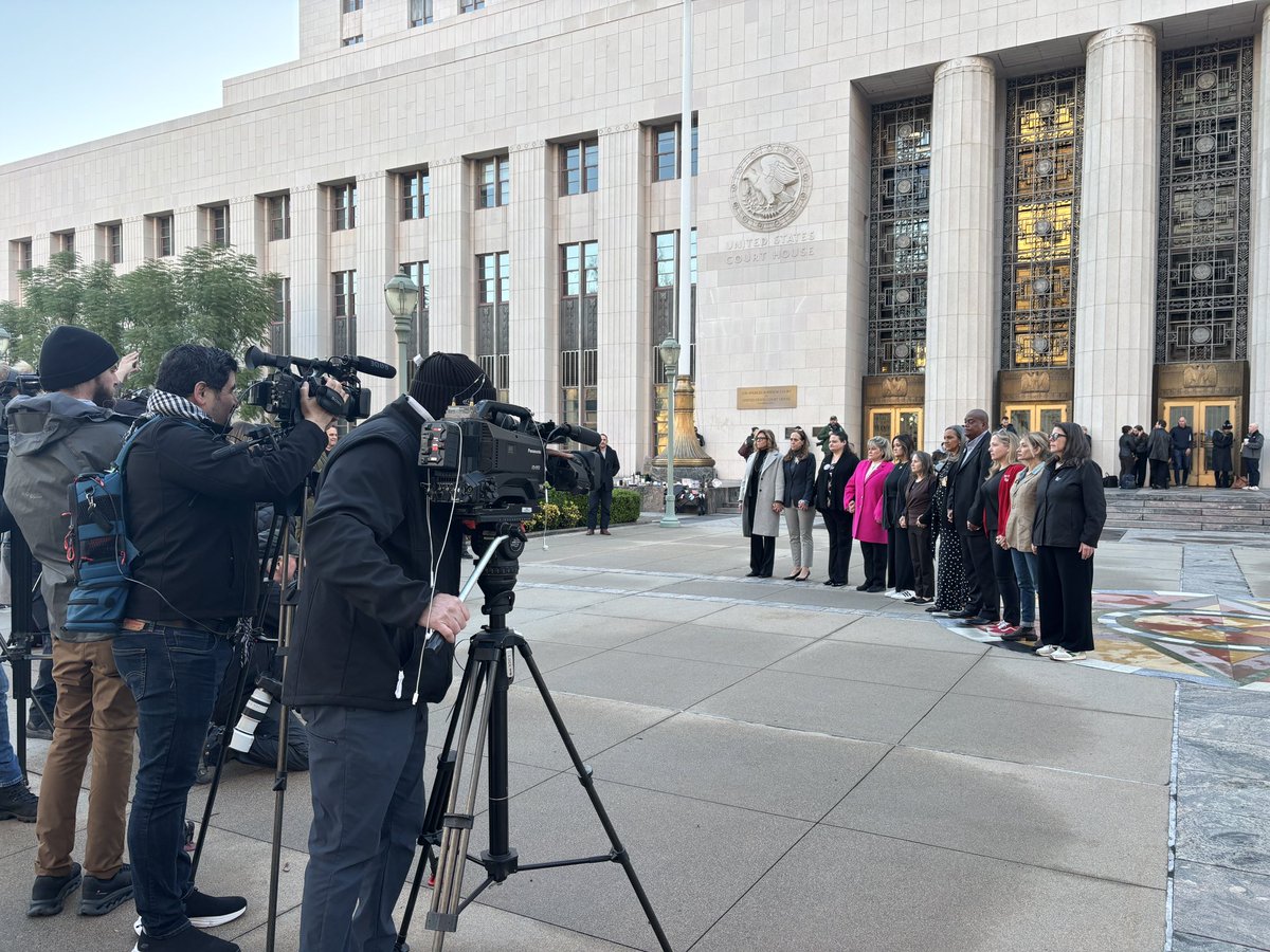 KellySaberi's tweet photo. As we wait for Mark Zuckerberg to arrive for testimony at Los Angeles Superior Court, a group of parents who blame social media for their kids’ deaths stand in solidarity together and with the parents who could not be here today. They became emotional as they broke away. https://t.co/iO9nOKRonH