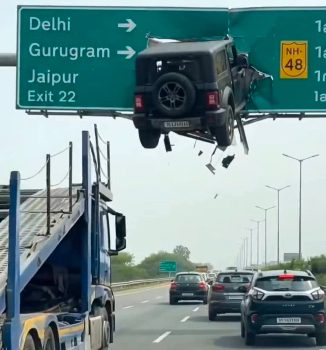 DEEPAK BALOT🍁 tweet media