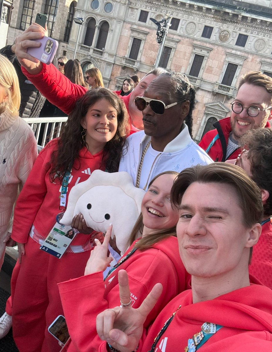 Pieroguszka 🤜🤛 <a href="/SnoopDogg/">Snoop Dogg</a> 🤯 #MilanoCortina2026 <a href="/RadioZET_NEWS/">Radio ZET NEWS</a>