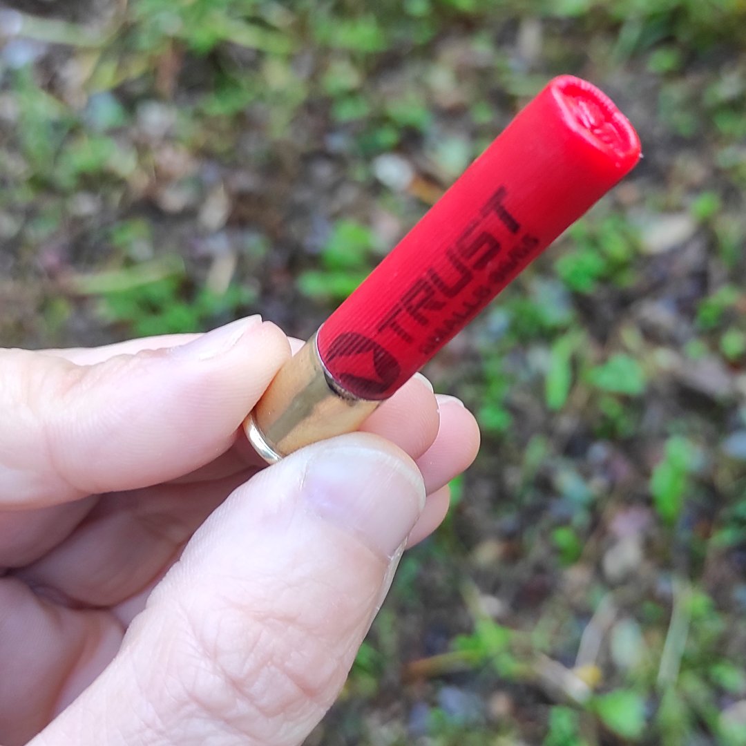 En Trust nos gustan los calibres pequeños, por la complejidad extra que supone cargarlos y la satisfacción de ver cumplidos los requerimientos de nuestros clientes. En la foto, un modelo calibre 36.
#cartuchostrust