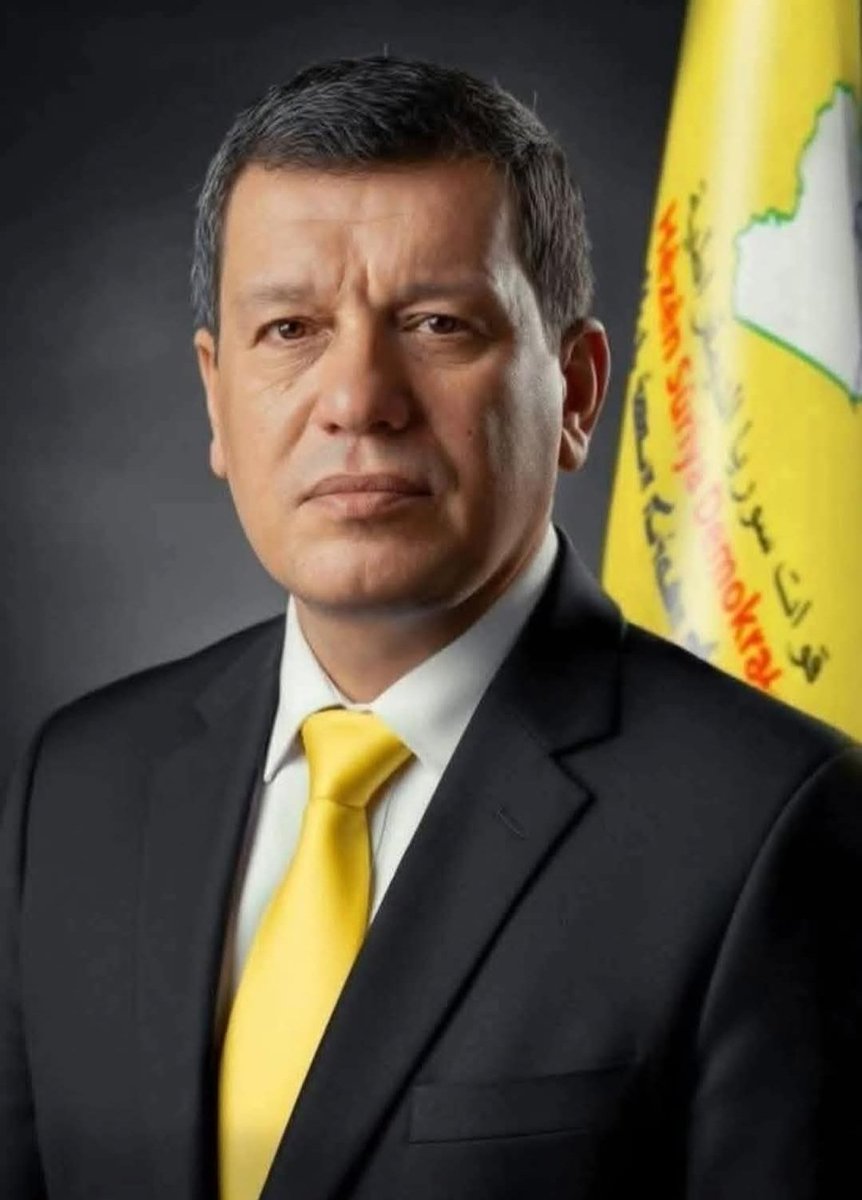 TalalSelo2's tweet photo. حسب المعطيات وتقدم العلاقات بين الدولة السورية وقوات سوريا الديمقراطية أتوقع لقاء قريب بين الجنرال مظلوم عبدي والمسؤولين الأتراك 👍 https://t.co/5aONC1R7Ji