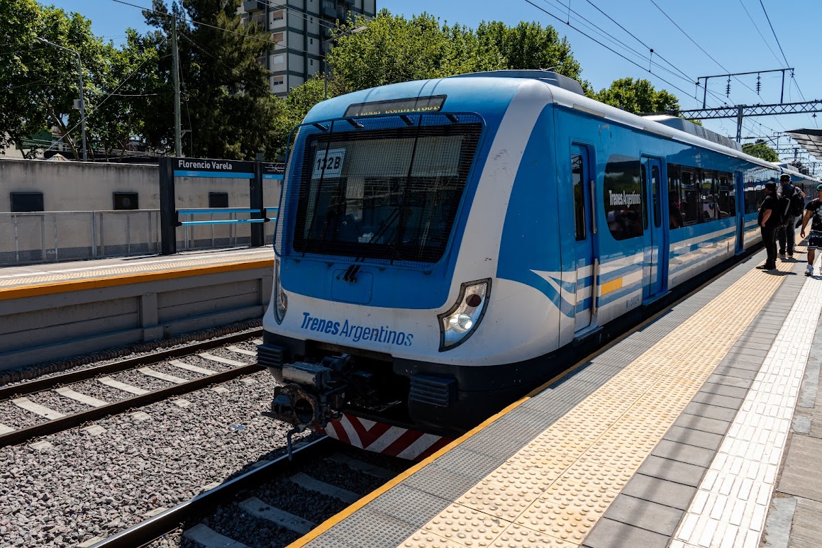 Info Tren Roca tweet media