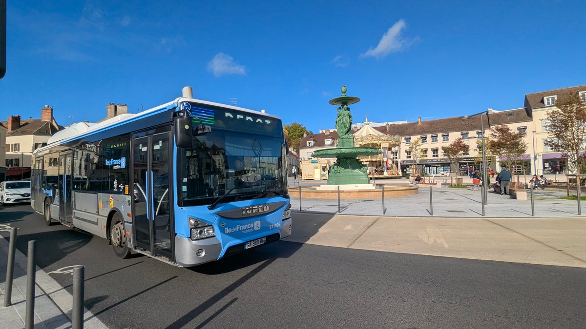 Cette photo a été prise quelque part en #IledeFrance…
Mais où sommes-nous exactement ? 👀

🤔 Si vous hésitez, on vous glisse 2 indices dans les commentaires (mais uniquement si vous séchez 😌)

👉 À vous de jouer 👇

📸 P.S. : envoyez-nous une #photo de votre ville à