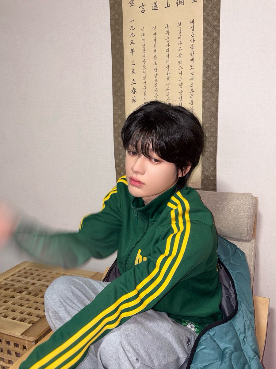 [#유우마]
설날 잘 보냈죠??😚😚

#루네이트 #LUN8 #Yuma