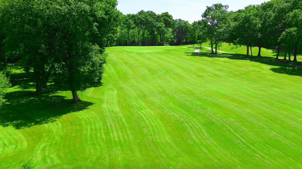 Respira naturaleza. Siente el juego. Vive el golf ⛳

Breathe in nature. Feel the game. Live the experience⛳

#GolfSantaMarina #GolfCantabria #SeveDesign #SeveBallesteros
