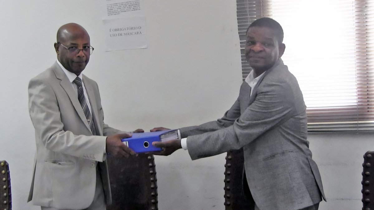 uemmoz's tweet photo. Arquivo Histórico de Moçambique: Digitalização de acervos marca início de novo ciclo

O Arquivo Histórico de Moçambique (AHM) inicia uma nova etapa centrada na modernização e na transformação digital dos seus serviços.
https://t.co/esNbz7ex45 https://t.co/rM2tCYdfl5