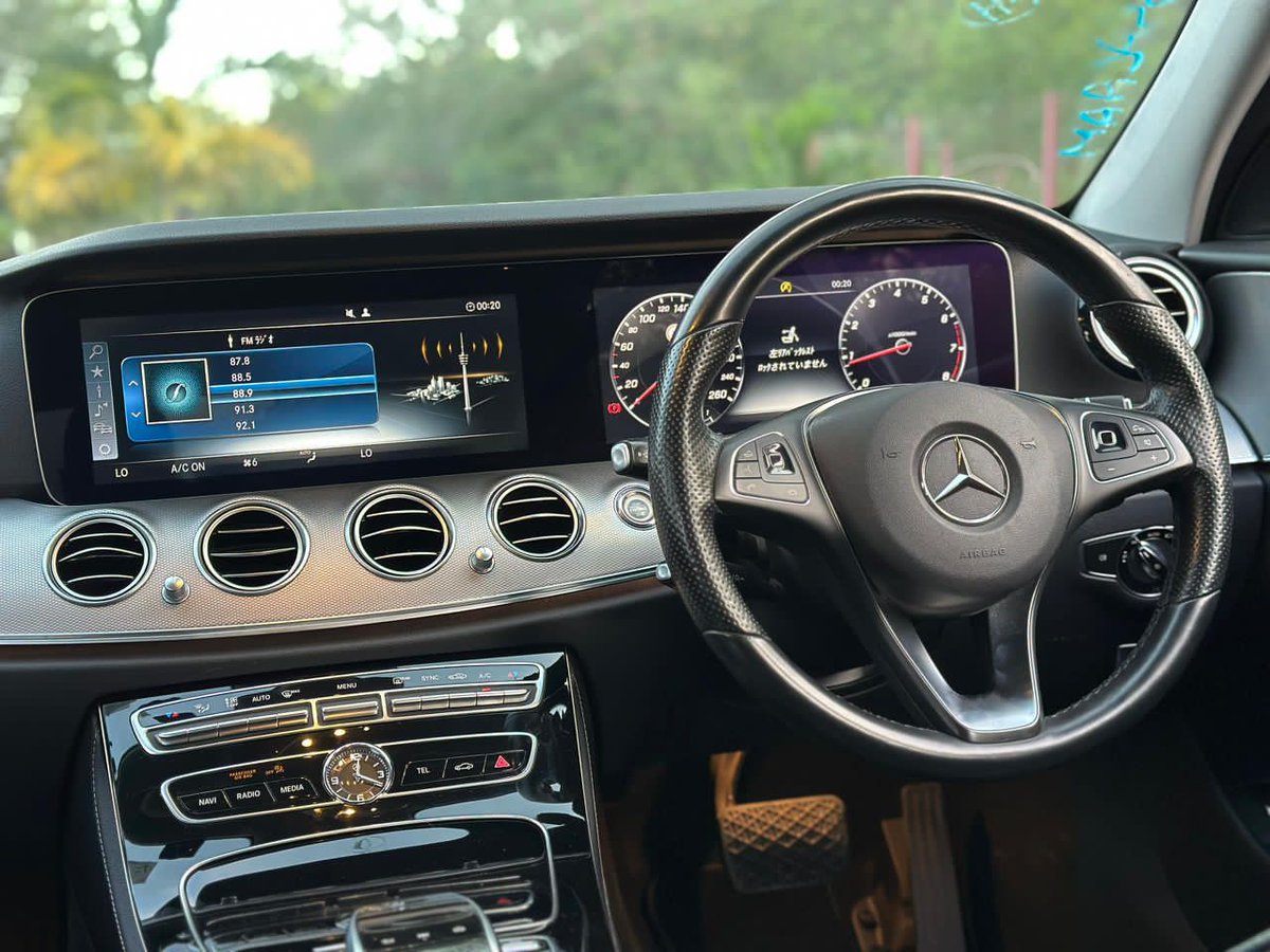 BarakaMaviatu's tweet photo. MERCEDES BENZ E CLASS
Engine: 1,990cc
Year: 2015/16
Fuel: PETROL
Interior: leather seats
Gears: 8 
Options: Big screen, Bluetooth music, usb, New tires, Alcantara edition, Sport mode, Auto adjust lights, Aftermarket steering, aftermarket rims.

Sinza madukani

PRICE: 58,000,000 https://t.co/pTwR9XnAeb