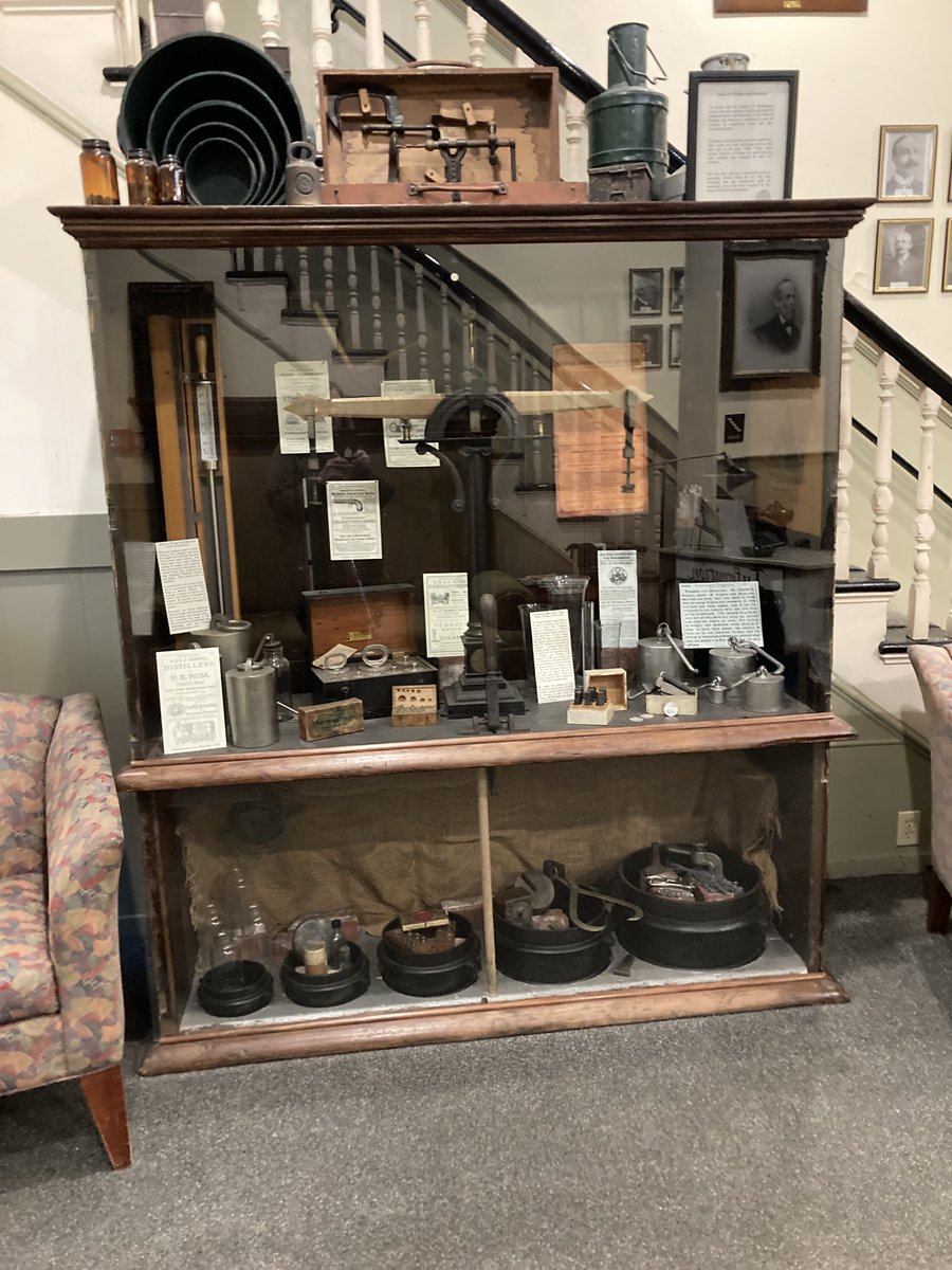 I had to meet with a subcommittee of our City Council for my reappointment to the Emma Commission. I love our City Hall, especially that lacy carving. When I first voted, it was placing my ballot into one of those wooden boxes. I passed, my name will go before entire council.