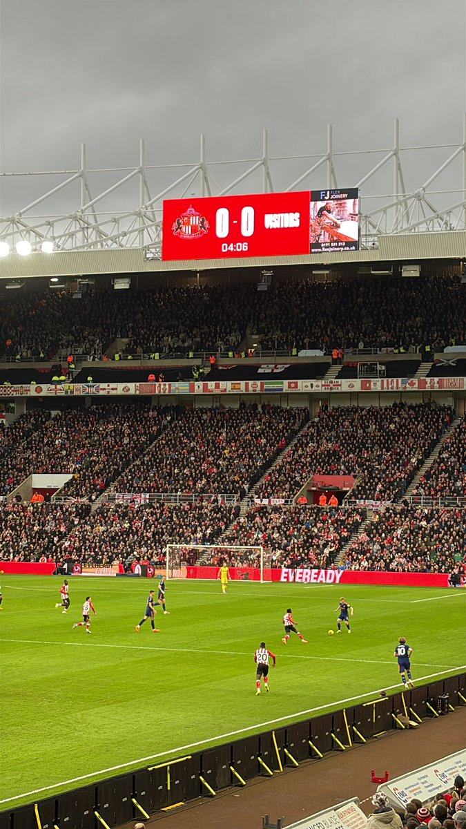 tracy24586's tweet photo. @SunderlandAFC https://t.co/8BEKkgBktr