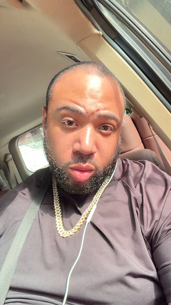 Thepapishilo's tweet image. Pretty boys vs the petty boys