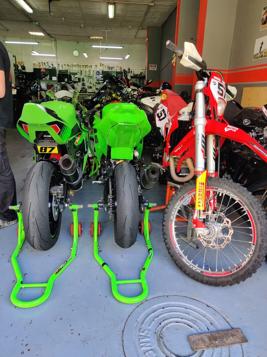 Y si este finde nos metemos en pista??? Como que no estaría mal,✊✊