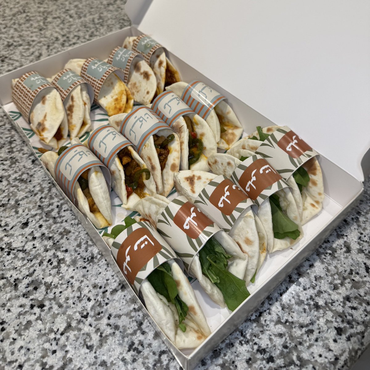 AkooL 🍔 اكول tweet media