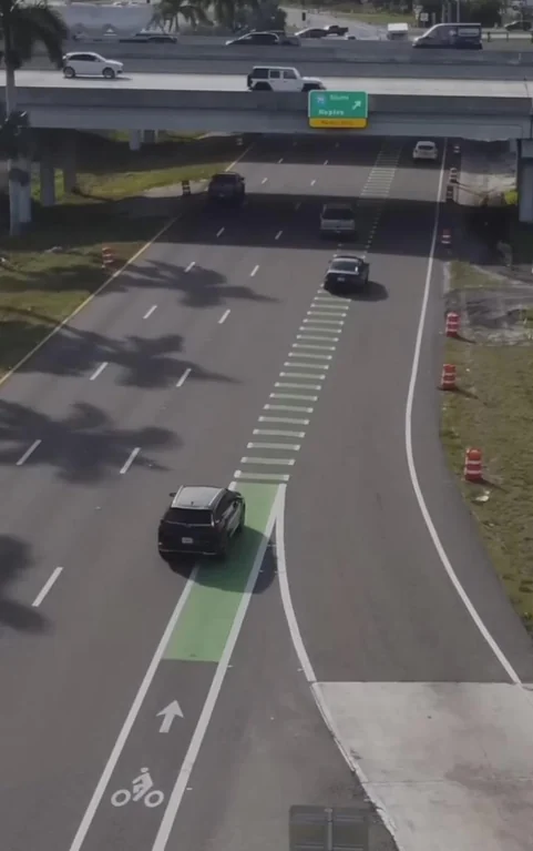 the usa has maid like canada it's just called "bike lanes"