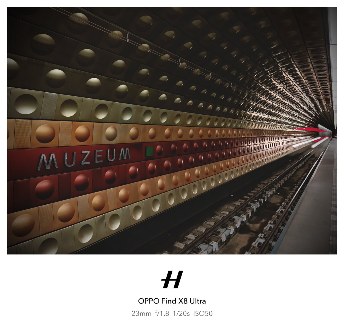 behnke_lars's tweet photo. Waiting for the metro at #Muzeum Station in #Prague.

#ShotOnSnapdragon #ShotOnOPPO #FindX8Ultra #Hasselblad #HyperToneCameraSystem https://t.co/Tkb5uEagsR