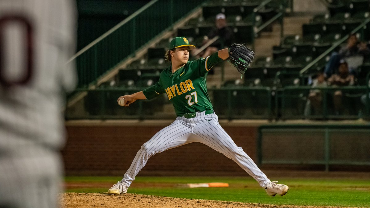 BaylorBaseball's tweet photo. Freshest kids on the block 😎

First-career hits for @Bo_Caraway22 and @ClementsBrytton, first-career strikeouts for @luke_mcleod7 last night!  

#SicEm 🐻⚾️ | #Together https://t.co/ZBerTnHSJR