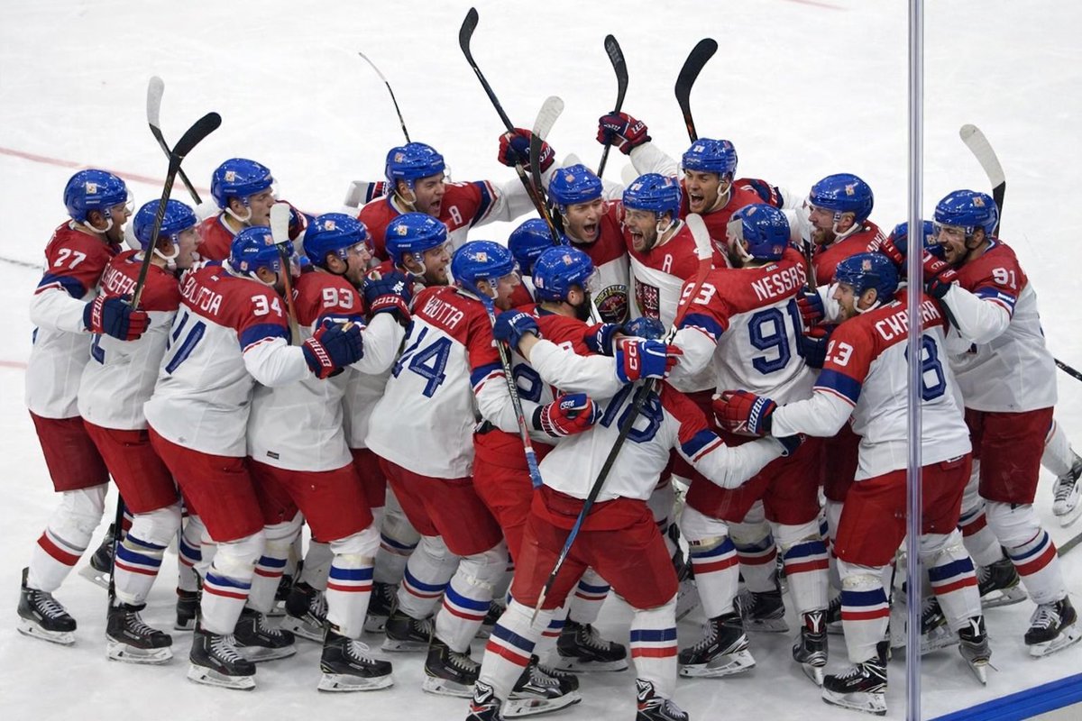 jtills89's tweet photo. @Buccigross https://t.co/N6rmPE5N9I