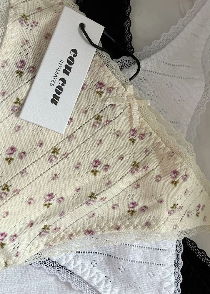 عـهد tweet media