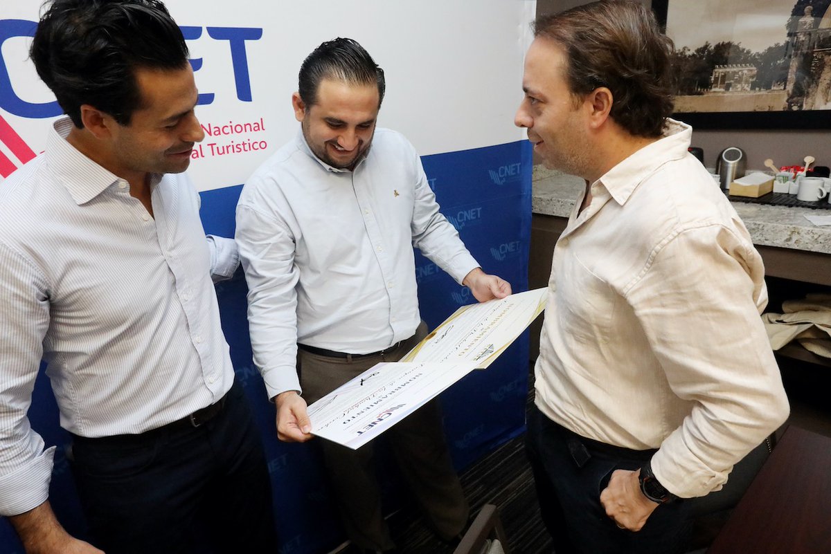cobras_santiago's tweet image. #CETUR y #CNET se unen en favor del turismo de #Yucatán wp.me/p6Zyu6-1FRa