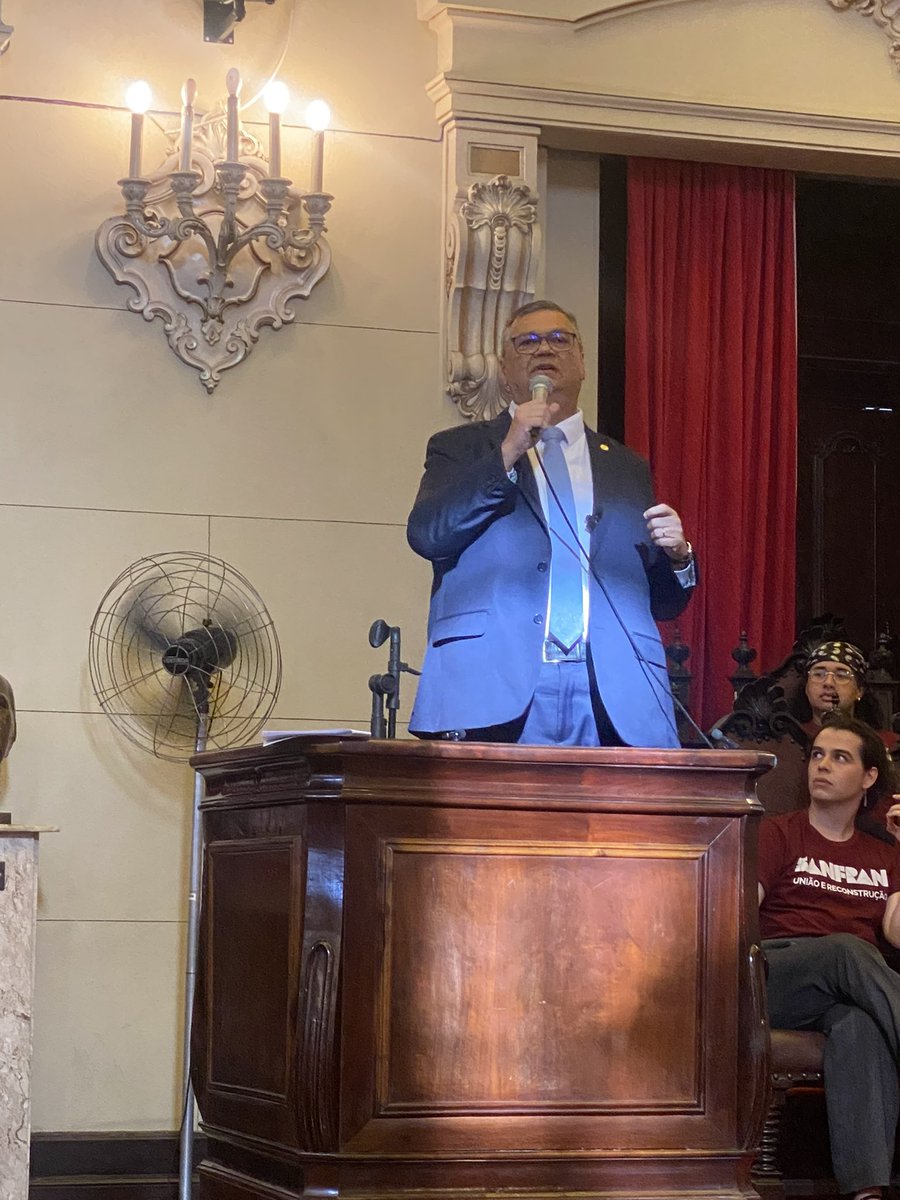 lenaminds's tweet image. imagina ter tido uma serec dessa