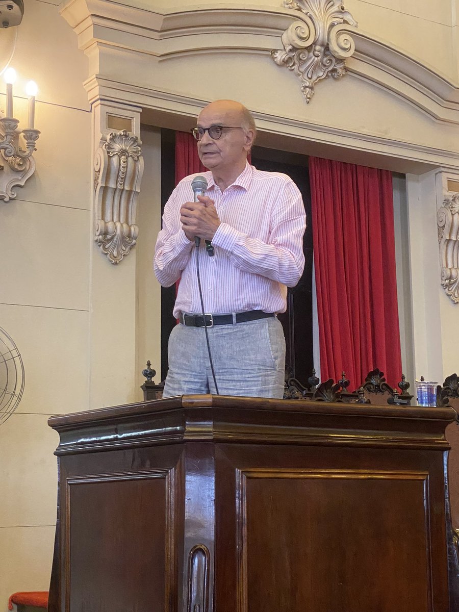 lenaminds's tweet image. imagina ter tido uma serec dessa