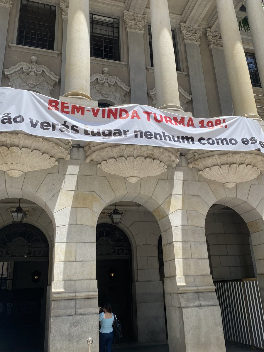 lenaminds's tweet image. imagina ter tido uma serec dessa